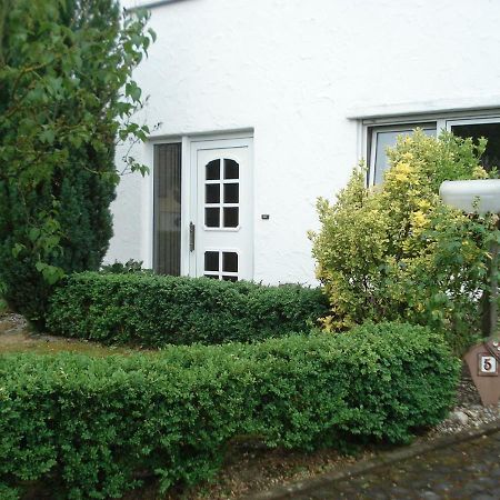 Ferienwohnung Martina Zell an der Mosel Exterior photo
